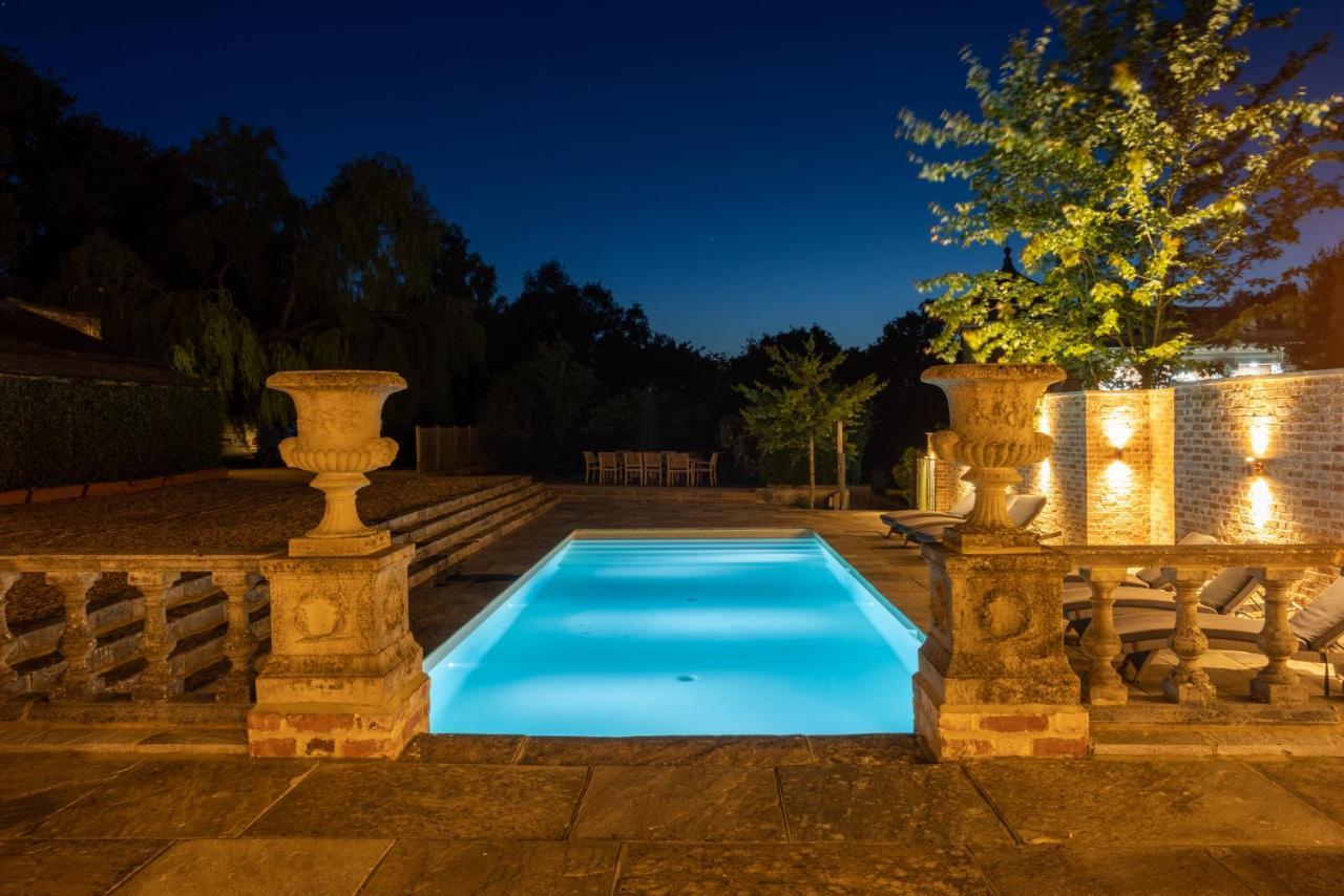 Eastwood Observatory: 12 Bedrooms, Swimming Pool And Tennis Court Hailsham Eksteriør bilde